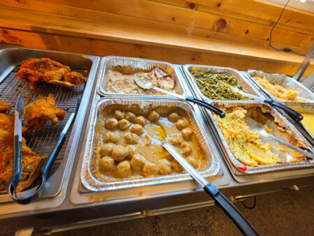 Buffet Chicken And Meatballs